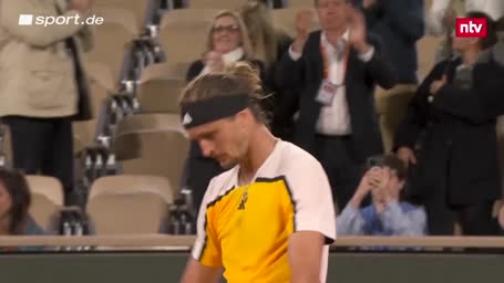 Zverev und Djokovic überstehen nächste Krimis