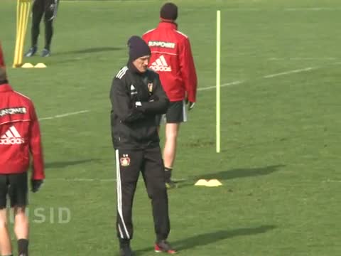 Vor Topspiel gegen Bayern: Unruhe um Trainerduo in Leverkusen