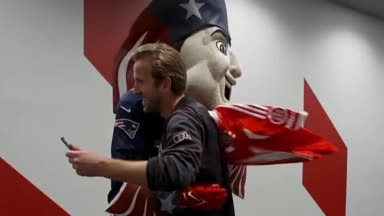 Harry Kane tauscht Trikot mit Patriots-Star