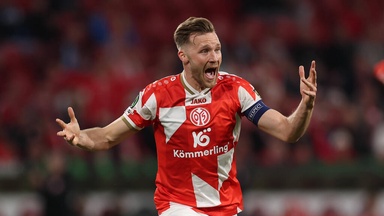 Highlights: Mainz stößt Halbfinal-Tür weit auf