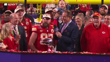Kelce trällert Vegas-Hit und herzt Swift