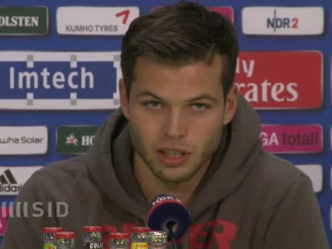 HSV-Trainer Fink und Diekmeier vor Spiel gegen Kaiserslautern