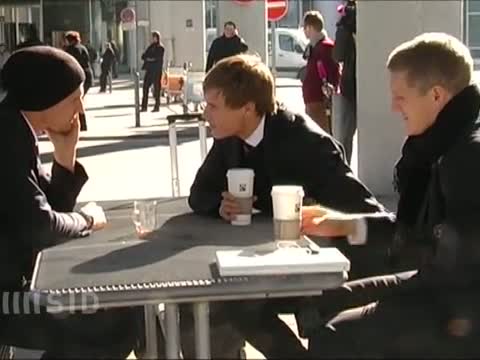 Siegreiche Bayern warten auf Dortmund