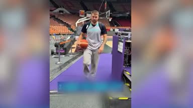 Luka zaubert: "50 Liegestütze, wenn du triffst!"