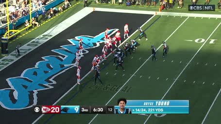Young bringt Panthers mit TD an Chiefs ran