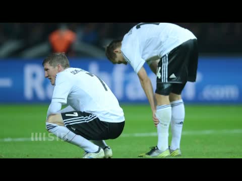 Historisches 4:4 der DFB-Elf: Team bricht nach 4:0 auseinander