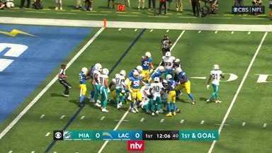 Ballverlust - Dolphins patzen kurz vor der Endzone