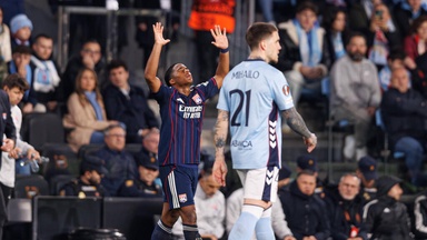 Highlights: Lyon rettet Remis in Überzahl