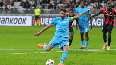 Grifo ganz cool: Freiburg dreht das Spiel Grifo ganz cool: Freiburg dreht das Spiel