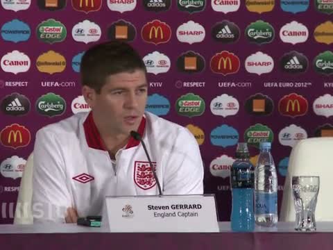 Kapitän Gerrard warnt vor Ibrahimovic
