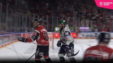 Eisbären-Star mit fieser Attacke auf Tyrväinen Eisbären-Star mit fieser Attacke auf Tyrväinen