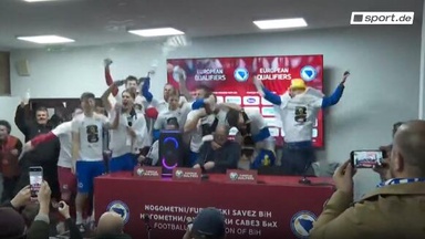 So wild feiert Bosnien - Italien am Abgrund