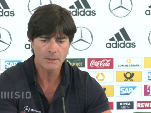 Bundestrainer Löw: "Özil-Wechsel für Nationalmannschaft gut"