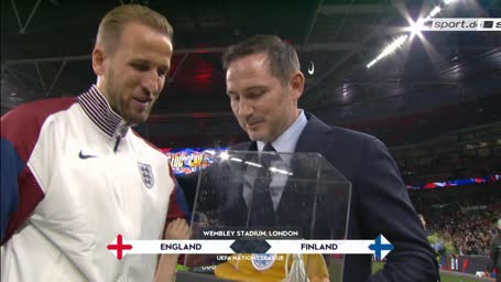 "Nichts überstürzen": England in Sorge um Kane