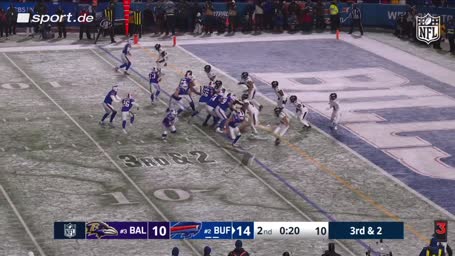Allen marschiert über 4 Yards in die Endzone