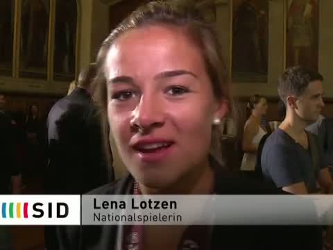 DFB-Präsident Niersbach: "Es ist den Frauen zu gönnen"