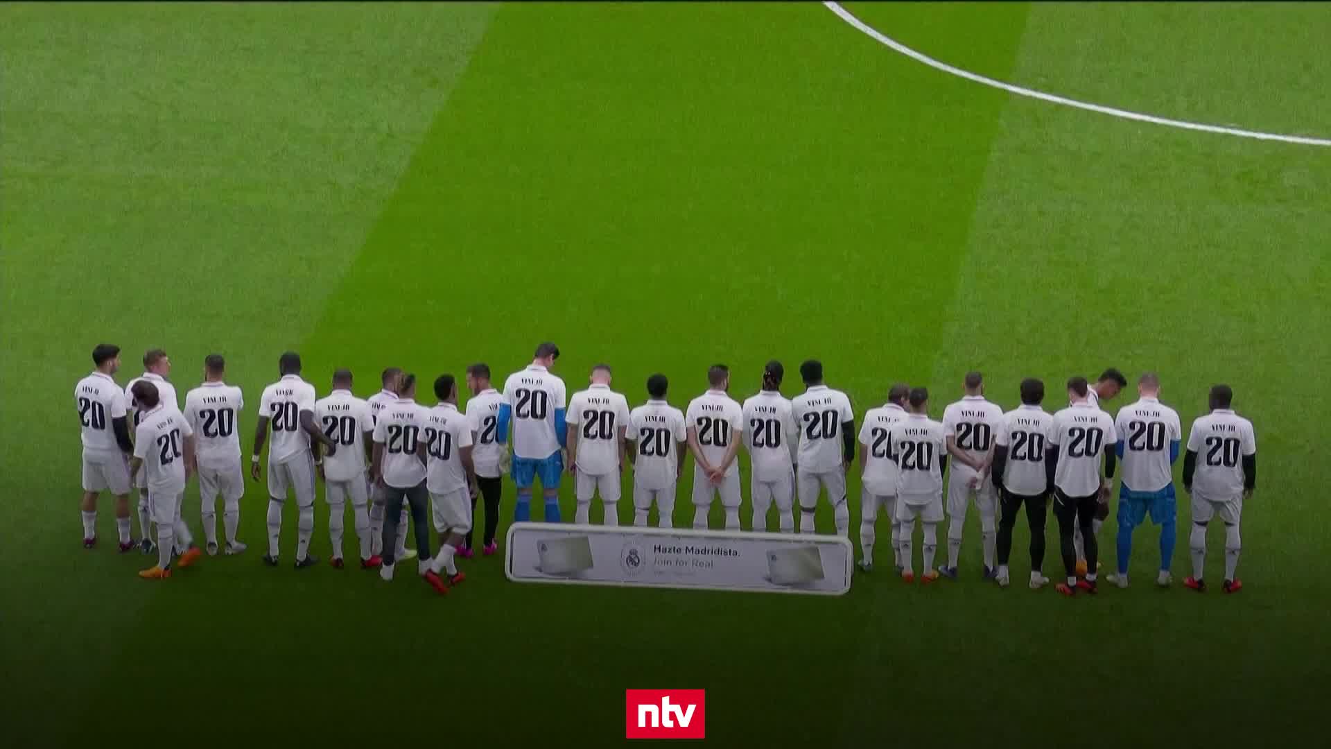 Real sendet Botschaft: "Rassisten raus aus dem Fußball!"