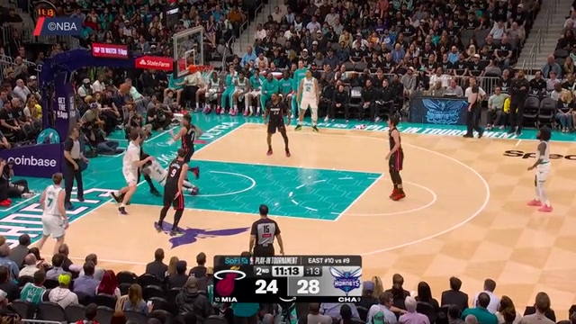 Hornets buchen Playoff-Ticket 4,7 Sekunden vor Schluss