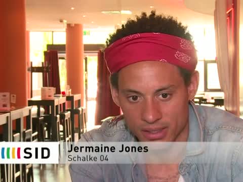 FCB oder BVB? Van der Vaart, Podolski, Jones & Co. diskutieren