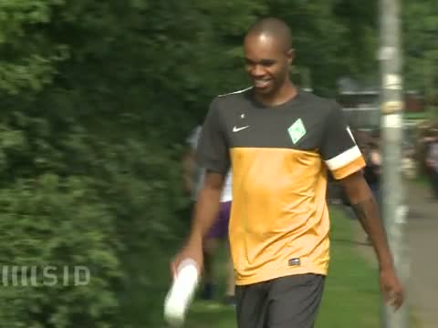 Naldos Wechsel vorerst geplatzt - Diego wieder da