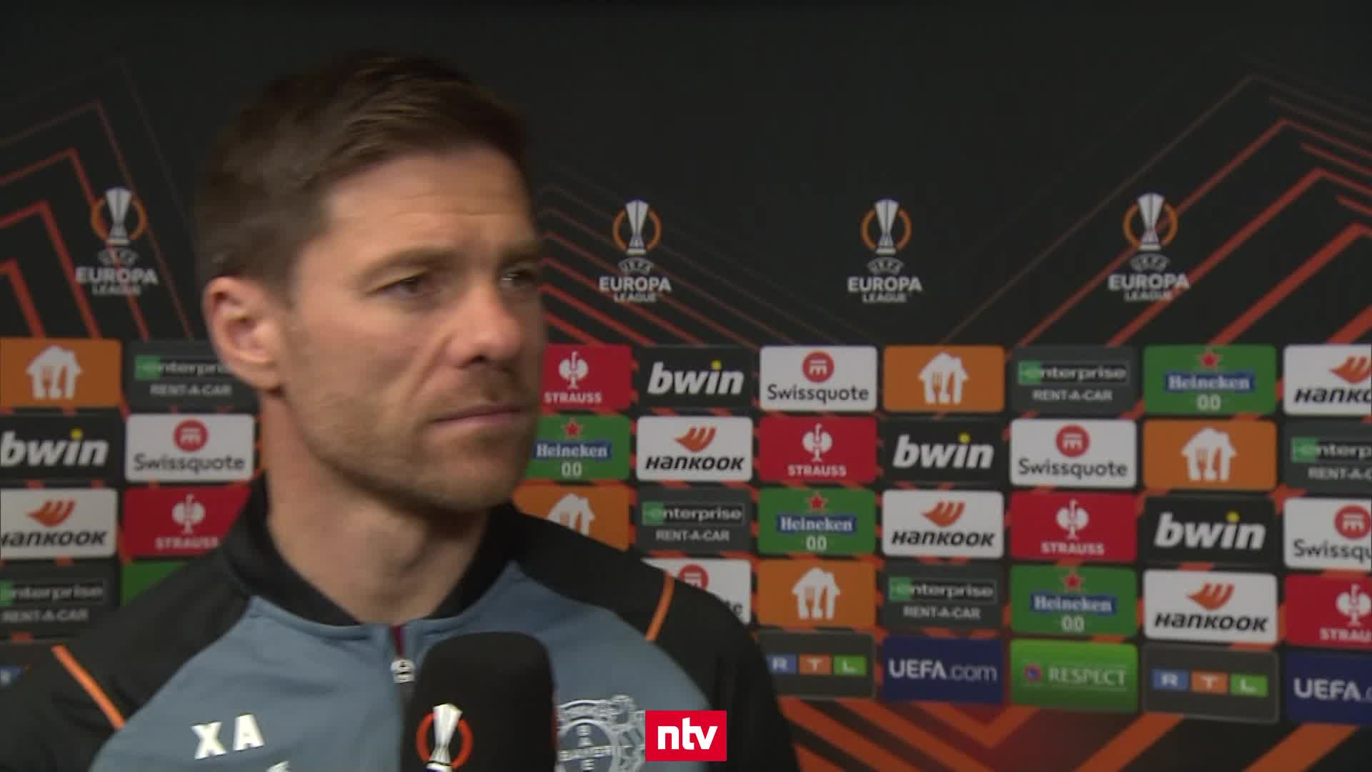 Bayer-Coach Alonso lobt Mentalität seiner Spieler