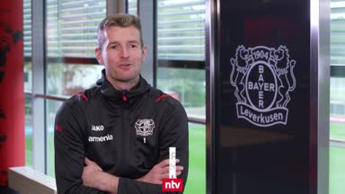 Hradecky fordert Bayer-Reaktion