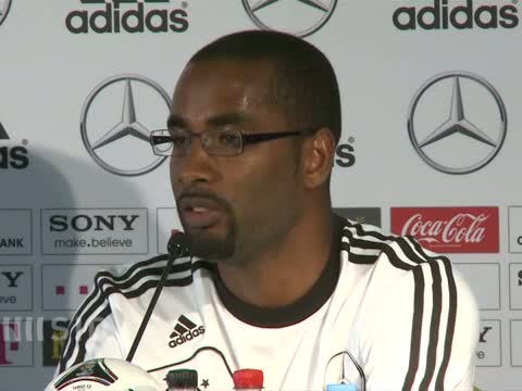 Cacau mit Geduld ins DFB-Team