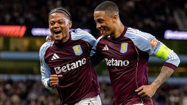 Highlights: Aston Villa lässt gar nichts anbrennen