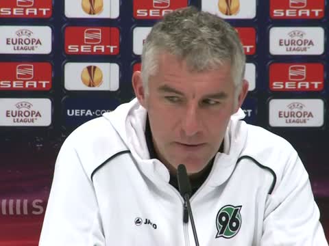 Slomka und Abdellaoue vor Europa-League-Spiel gegen Kopenhagen