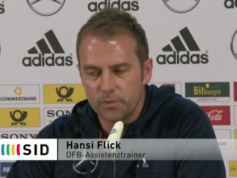 DFB vor Irland-Spiel: "Müssen Favoritenrolle gerecht werden"