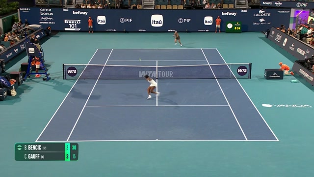 Highlights: Gauff macht es spannend gegen Bencic