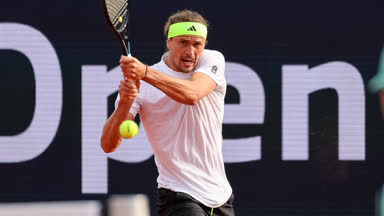 Highlights: Zverev zittert nur kurz