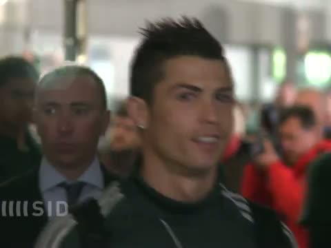 Ronaldo und Madrid in Dortmund gelandet: Real-Fans in Ekstase