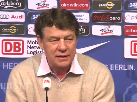 Rehhagel: "Es ist drei Minuten vor Zwölf."