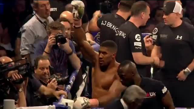 TKO in Runde zehn! Joshua bleibt Champion
