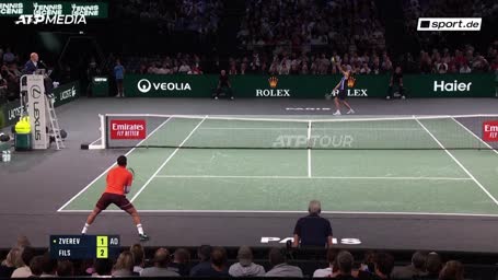 Zverev gewinnt Thriller gegen Fils