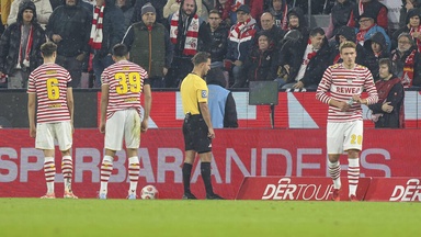 RTL/ntv-Umfrage: Stagnation beim VAR