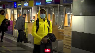 BVB: Favre schwärmt von Moukoko - Mahnung von Zorc
