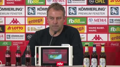 Flick rechtfertigt Bayern-Blamage in Mainz