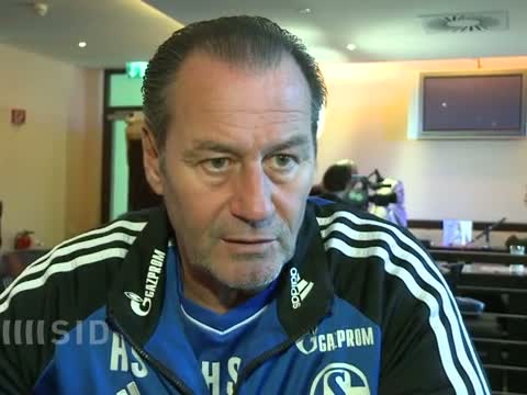 Schalke-Trainer Huub Stevens zur Torwartfrage