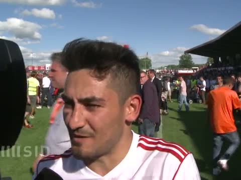 Neuer-Elf schlägt Nowitzki-Team bei Benefiz-Kick