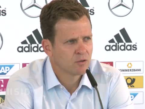 Trotz Özil-Hype: Bierhoff fordert Fokus auf Österreich