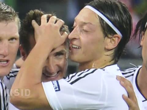 Deutschland-Fans feiern Halbfinaleinzug bei der EM