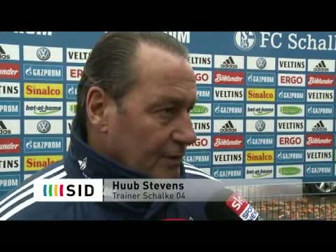 Stevens will mit Hilfe der Fans gegen Frankfurt "etwas reißen"