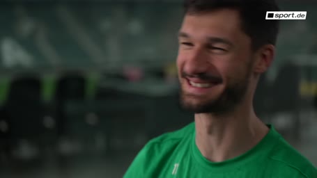 DFB-Star Kleindienst steht Rede und Antwort