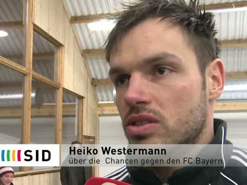 Aogo und Westermann optimistisch vor Duell mit Bayern