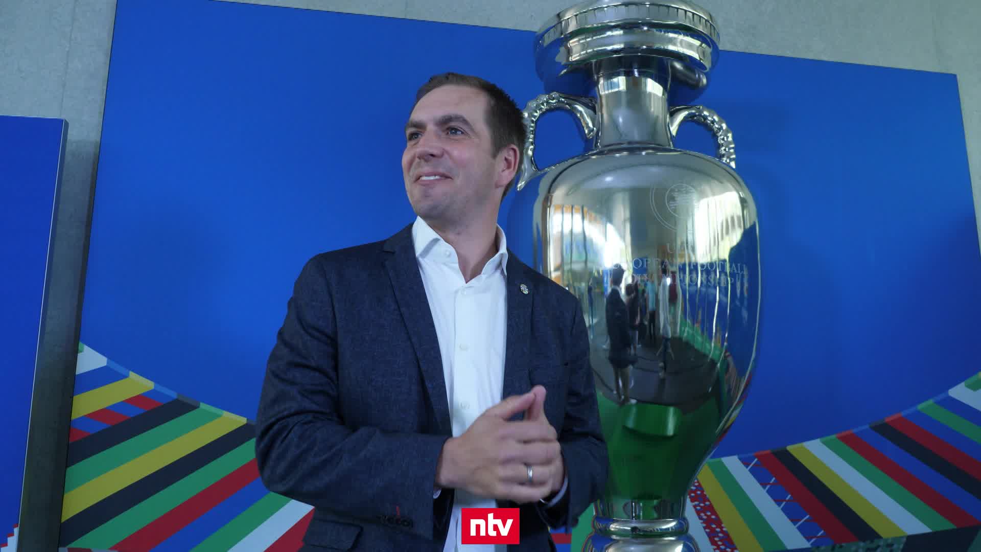 Lahm nimmt das DFB-Team in die Pflicht