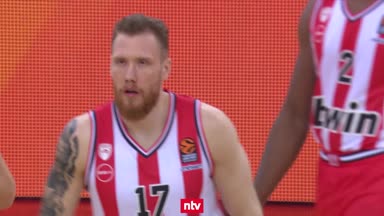 Alba geht bei Olympiakos Piräus unter