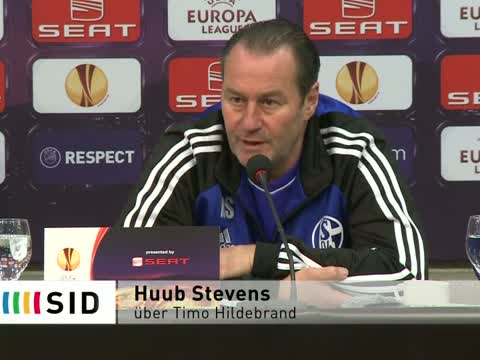 Stevens und Hildebrand vor EL-Spiel gegen Pilsen