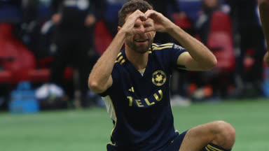 Super-Schlenzer! Müller-Show geht weiter